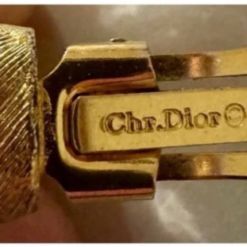 Vintage Christian Dior Gold Tone Rhinestone Clip - Picture 6 of 9